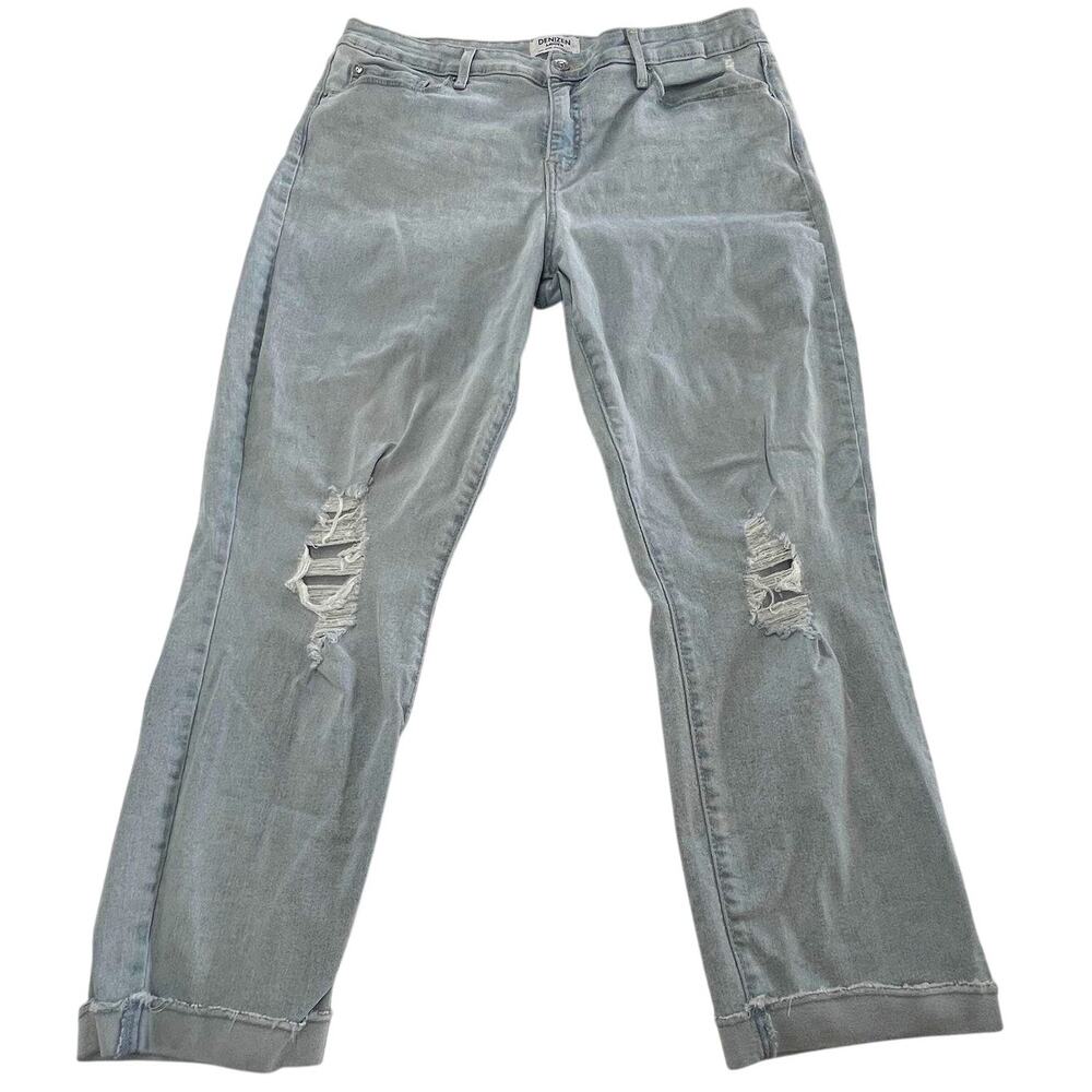 Levis Jeans Womens 16 Blue Distressed Mid Rise Ripped‎ Boyfriend Light Wash
